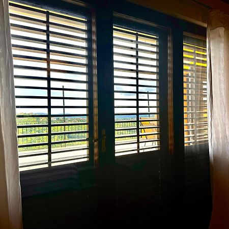 Enam Room Kojsko Luaran gambar